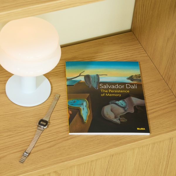 Salvador Dal??: The Persistence of Memory (MoMA One on One Series) - Paperback Book