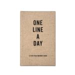 One Line a Day: A Five-Year Memory Book - Clothbound