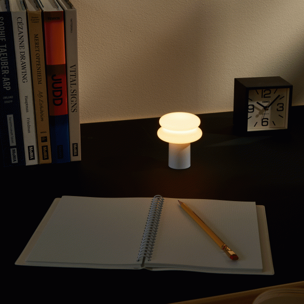Snowman 8 Mini Portable Lamp - Ice Blue