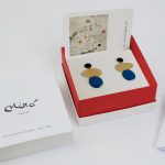 Joan Mir?? Gold-Plated Linear Dots Earrings