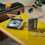 DM13 BT Portable CD Player