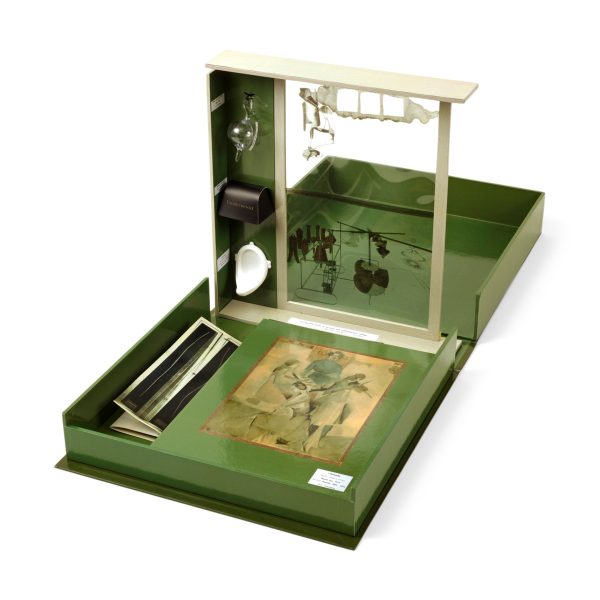 Marcel Duchamp: Bote-en-valise (or of Marcel Duchamp or Rrose Selavy) Facsimile