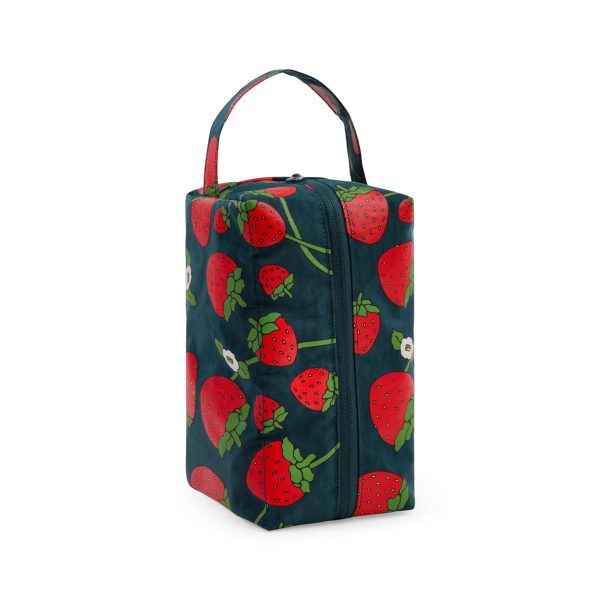 Baggu Recycled Nylon Dopp Kit - Strawberry Blossom